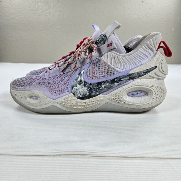 Nike Cosmic Unity \